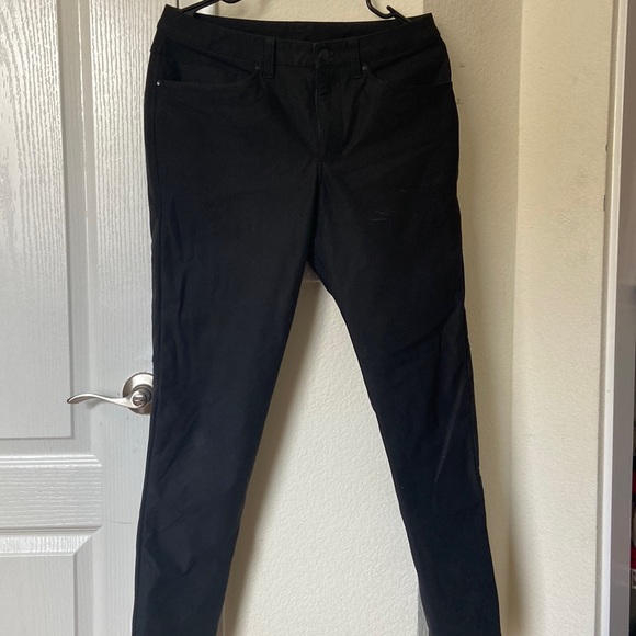 Lululemon Men’s Slim Fit Black Pants - Picture 1 of 4